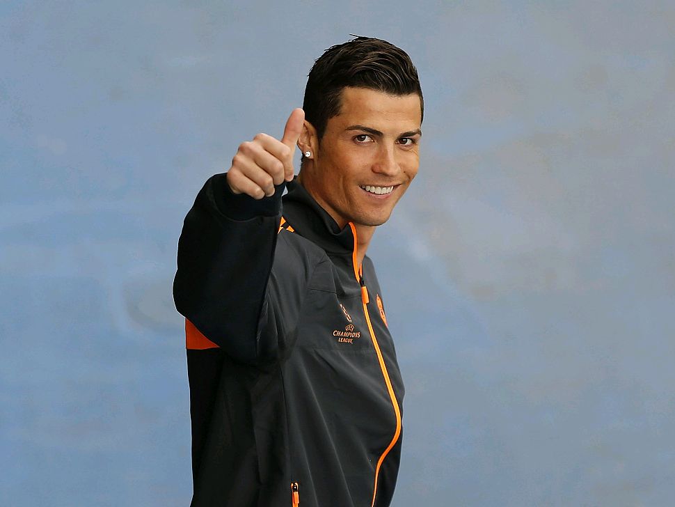 ESPN：埃斯特旺的表现让巴萨也在谈论他，切尔西相信他会成功（ESPN：埃斯特旺表现抢眼引发巴萨热议，切尔西坚信他会成功）