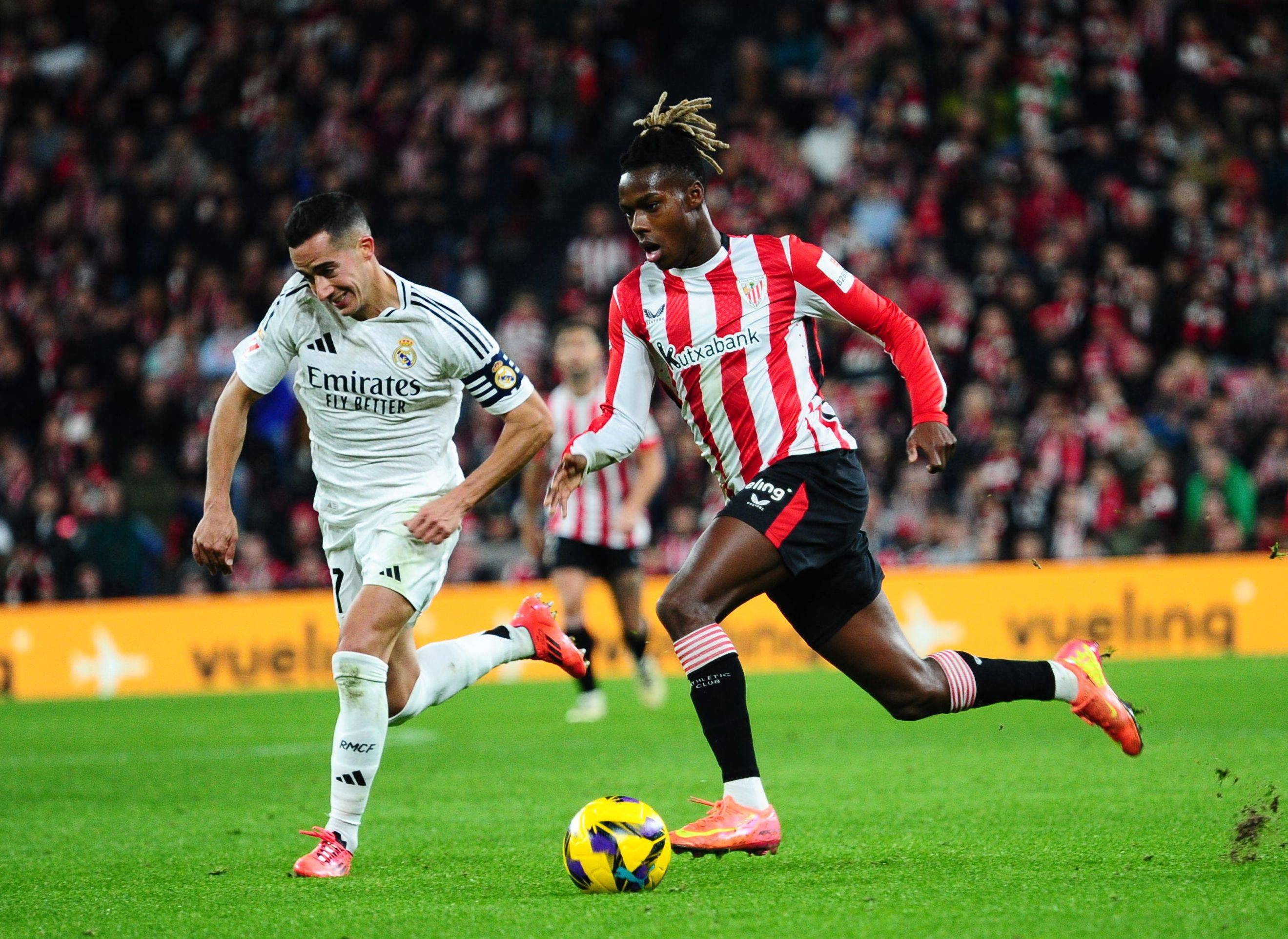 恩德里克被罚下时，维尼修斯：你再多掏牌，把所有人都罚下（恩德里克染红之时，维尼修斯怒斥裁判：你继续掏牌，把所有人都罚下）