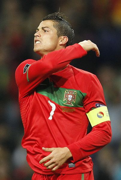 英超前瞻：水晶宫剑指三分冲欧冠区，曼联盼终结3轮不胜颓势（英超前瞻：水晶宫冲击欧冠席位盼抢三分，曼联力争止住三轮不胜）